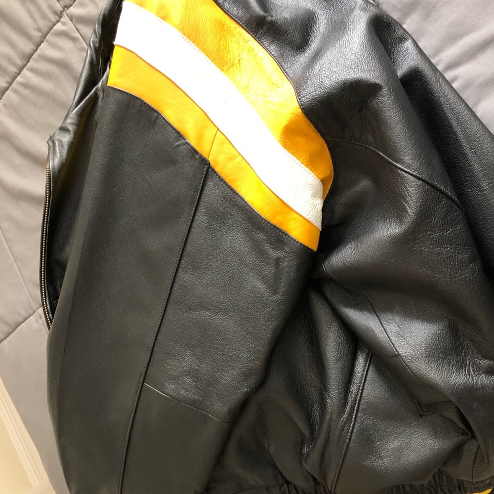 Pittsburgh Steelers Official NFL Leather Jacket - Picture 5 of 11
